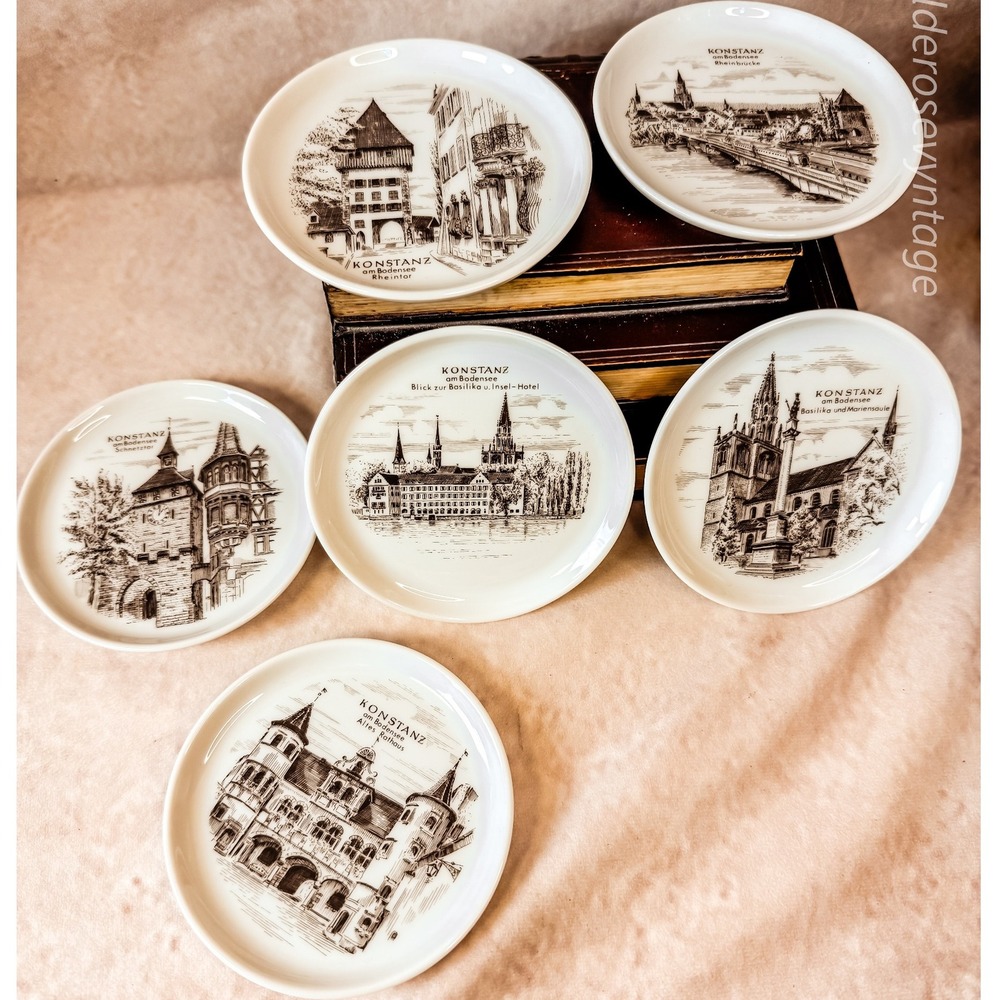Porcelain Souvenir‎ Plates